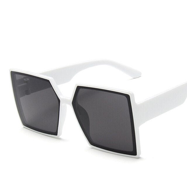Women's Square Sunglasses Oversized White Gray Free Cloth and Bag
