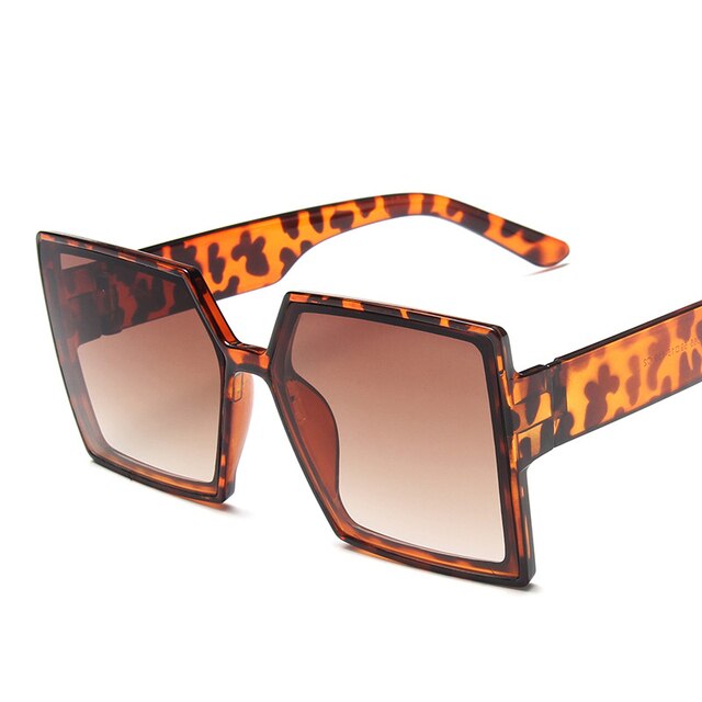 Women's Square Sunglasses Oversized Leopard Tea Free Cloth and Bag